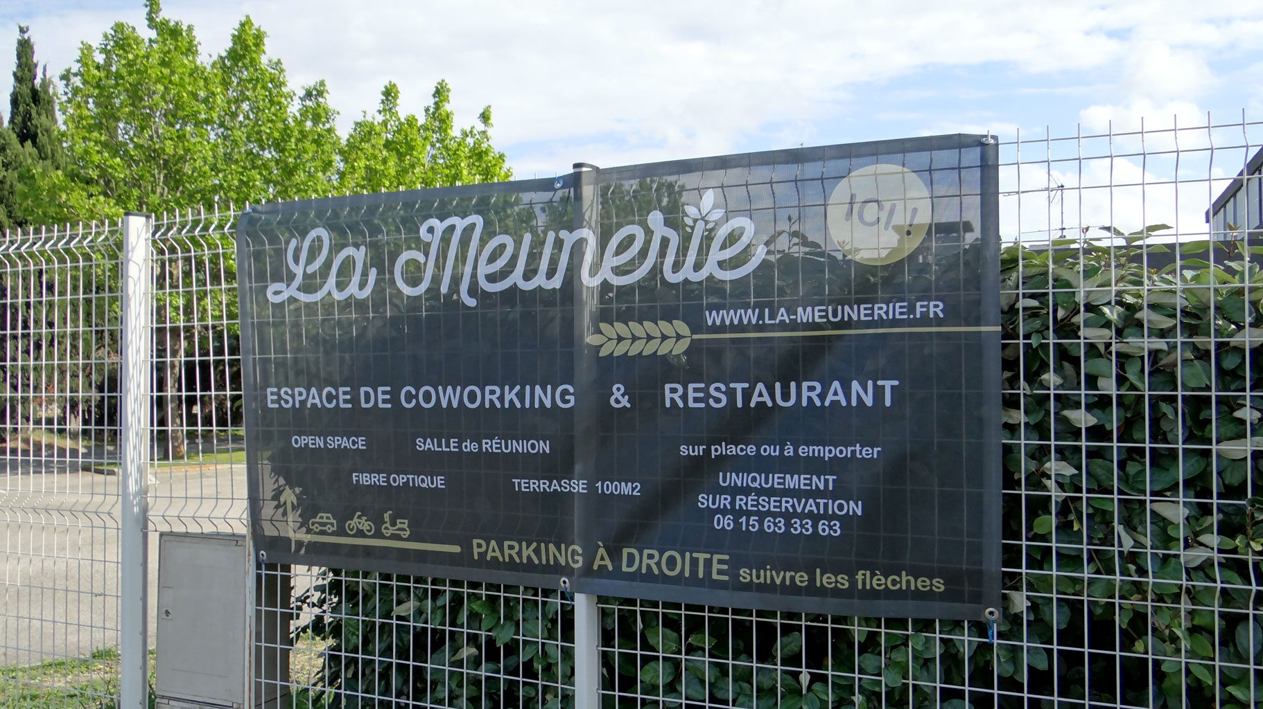 bache publicitaire graphiste alpilles camargue la meunerie